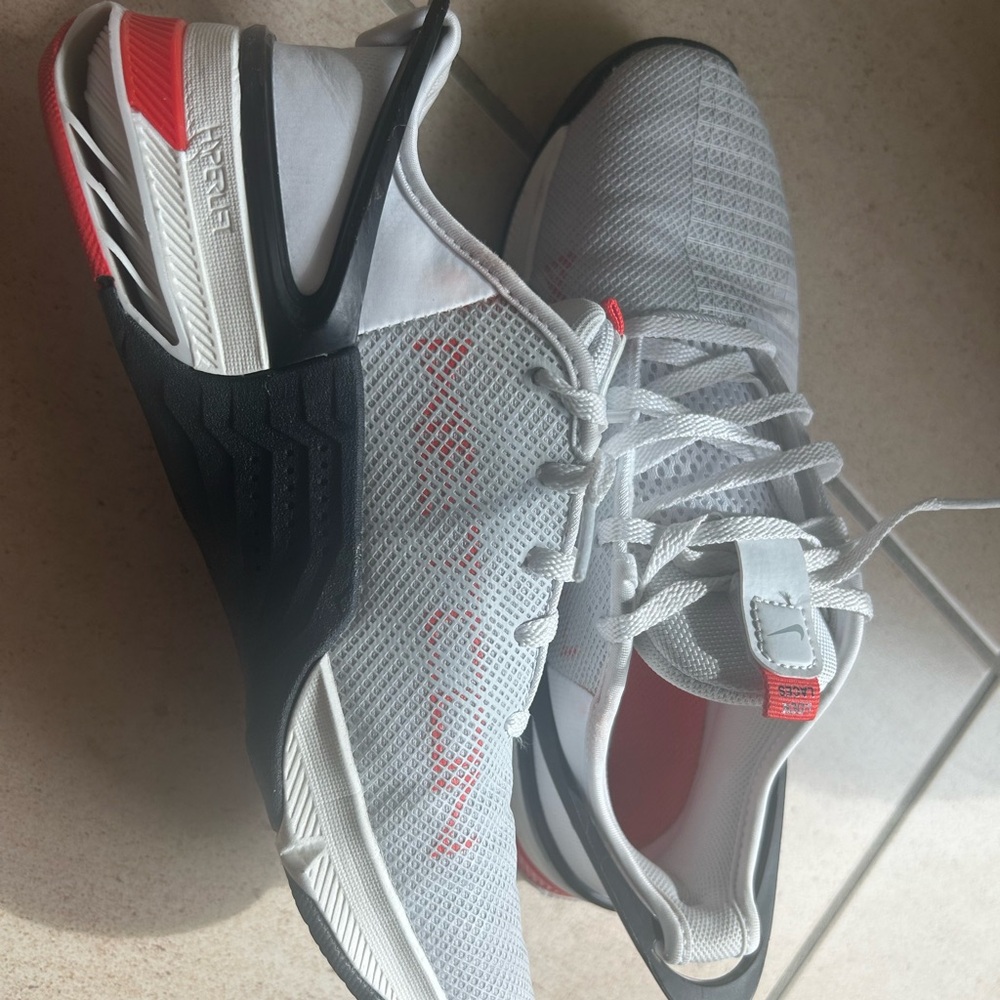 Nike Metcon 8 - Size 7.5 (Barely used)